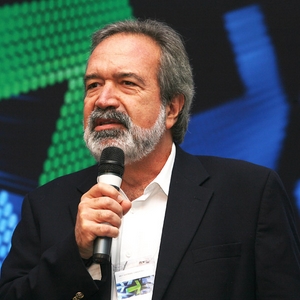 EDUARDO MOREIRA DA COSTA
