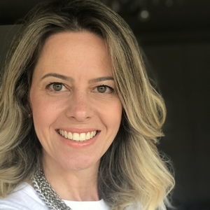 ANA PAULA WICKERT