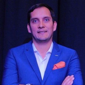 Darcy Olmos